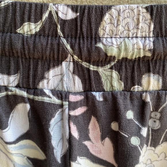 Loft floral pants Size S - Picture 7 of 10